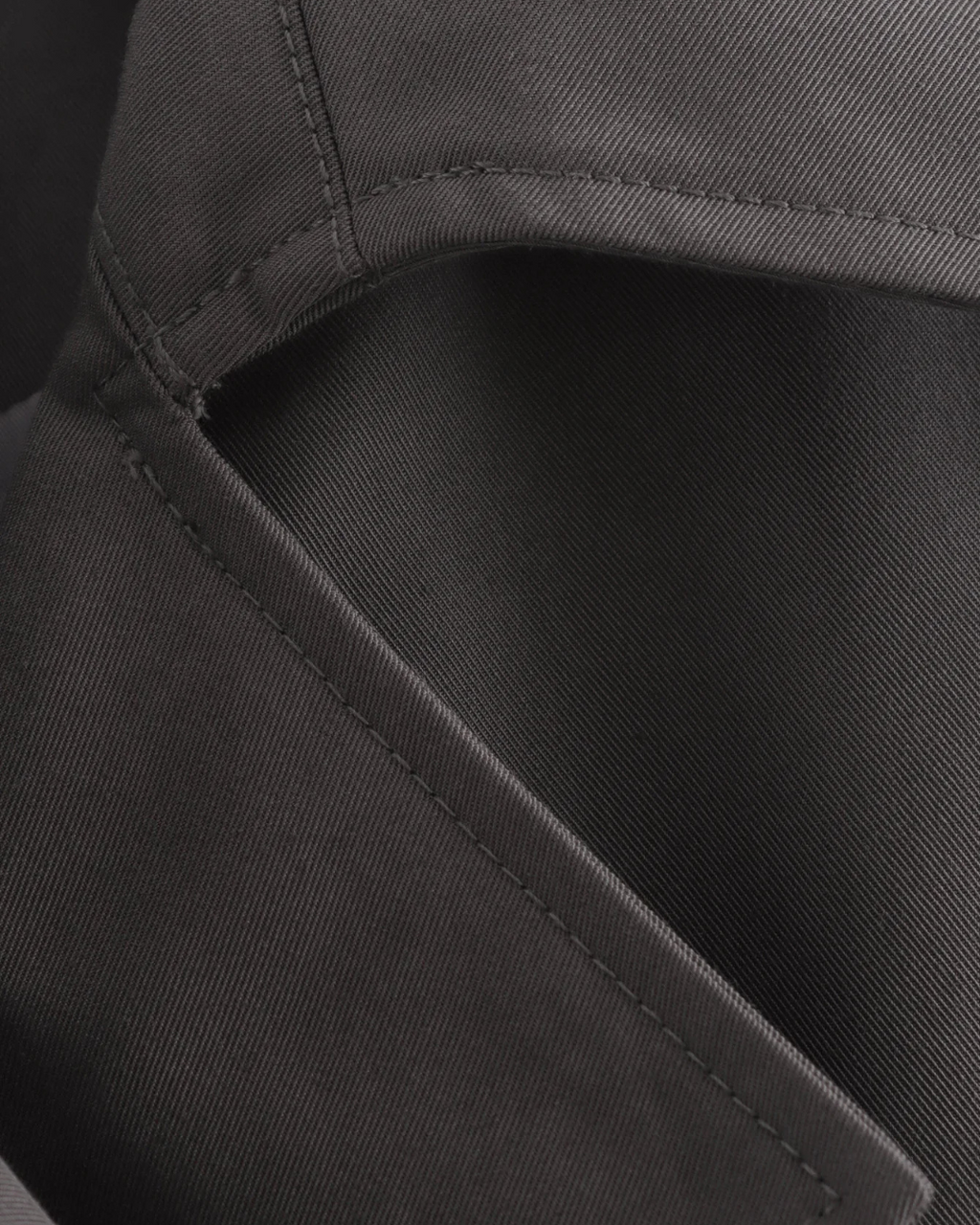 Grijze Cropped Trenchcoat met Dubbele Knopen