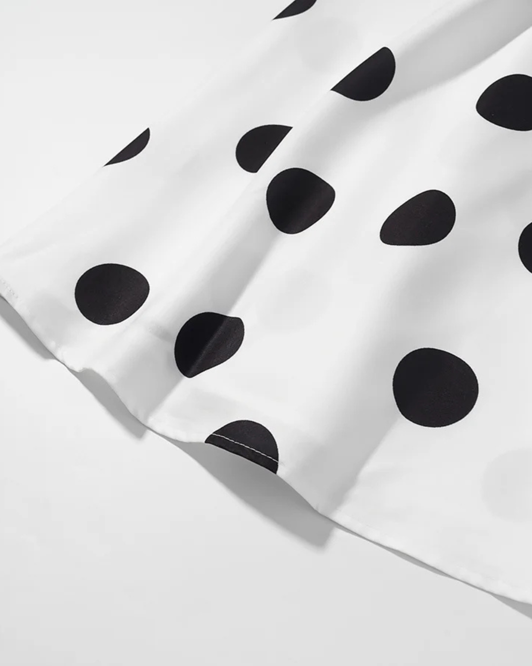 Witte Dames Set met Zwarte Stippen