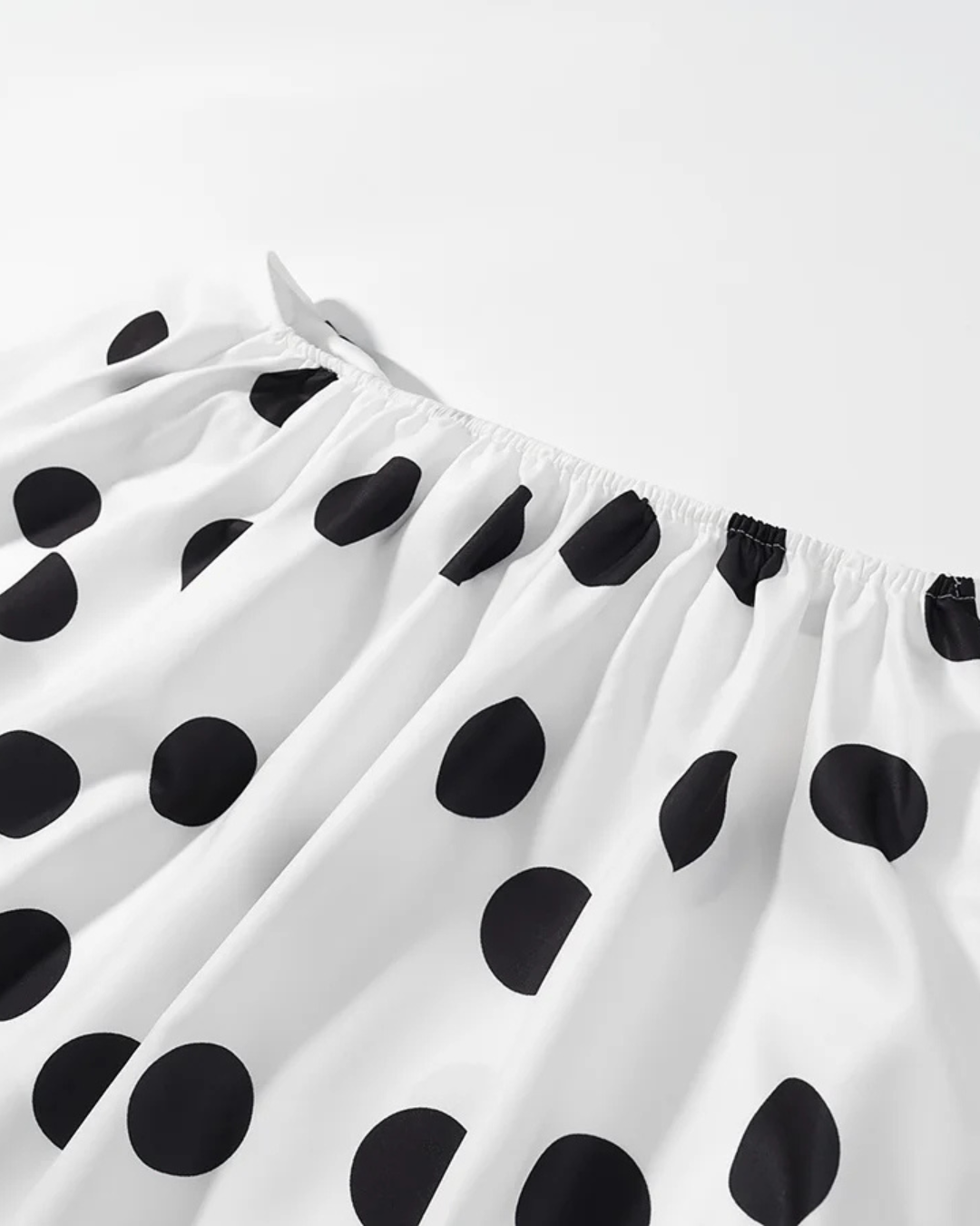 Witte Dames Set met Zwarte Stippen