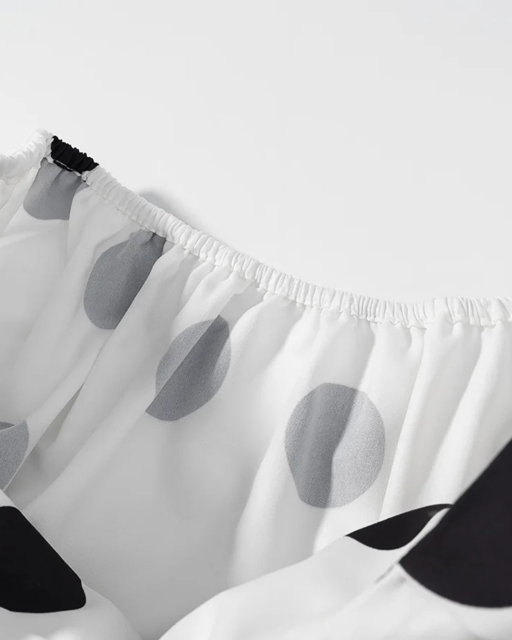 Witte Dames Set met Zwarte Stippen