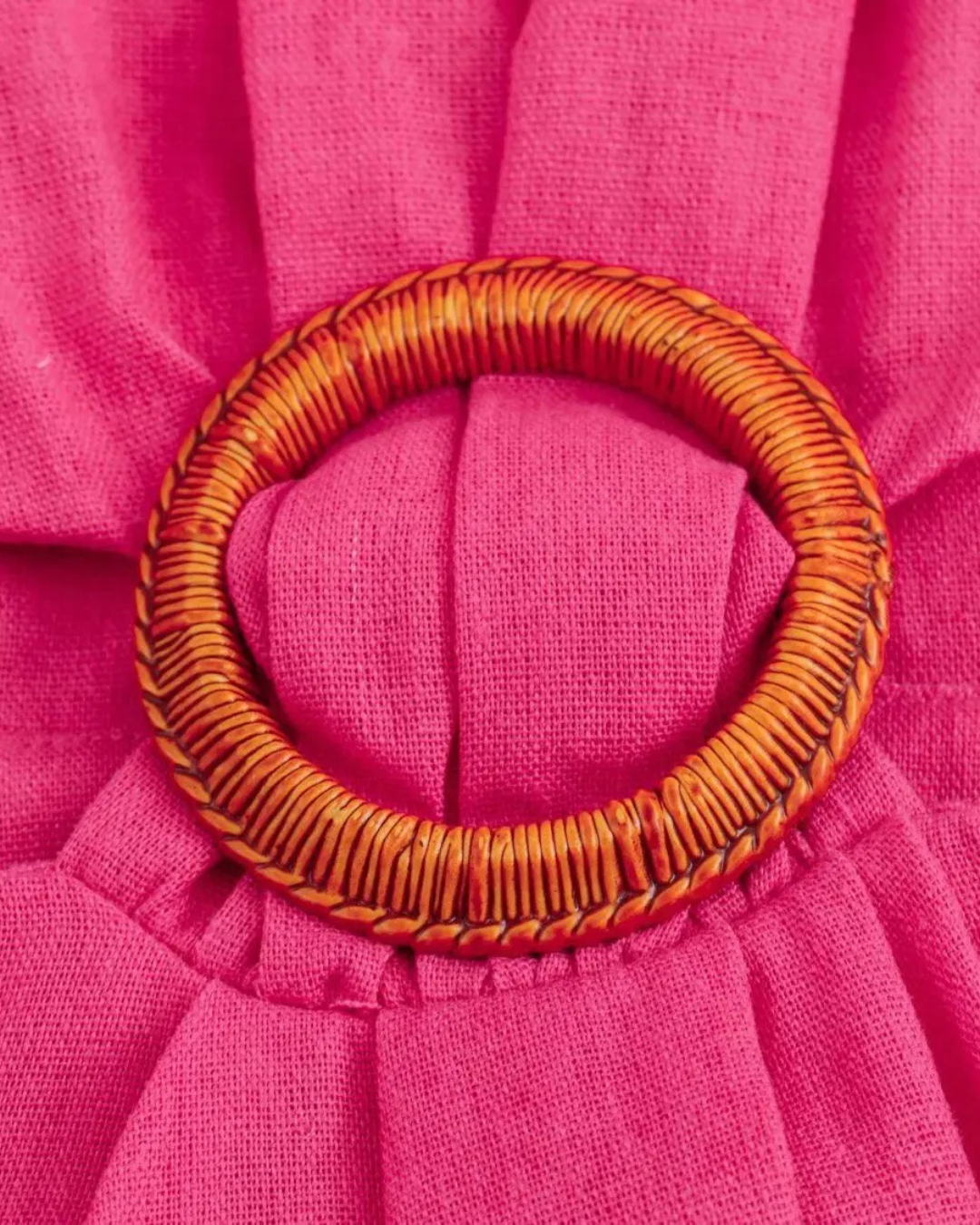 Fuchsia Midi Jurk Dames – Mouwloze Jurk met Cut-Out & Ringdetail